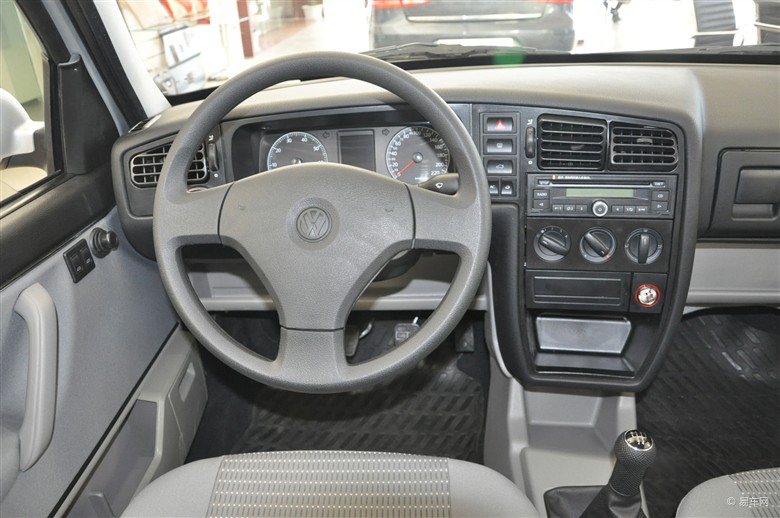 “AG亚娱集团”郑伊健裸半身跑步 与蒙嘉慧结婚前狂健身(组图)(图1) AG亚娱集团官方