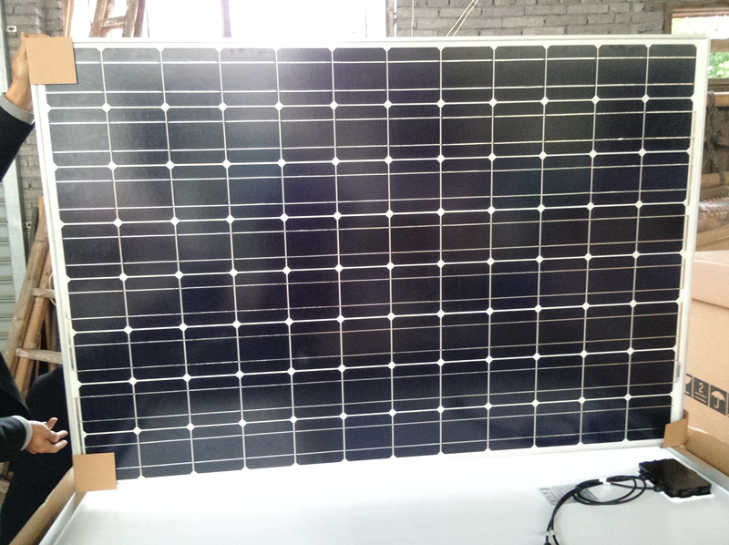 ag亚娱官网_柯震东患脑瘤自称“小玩具” 经纪人曝良性脂肪瘤不严重(图2) ag亚娱官网