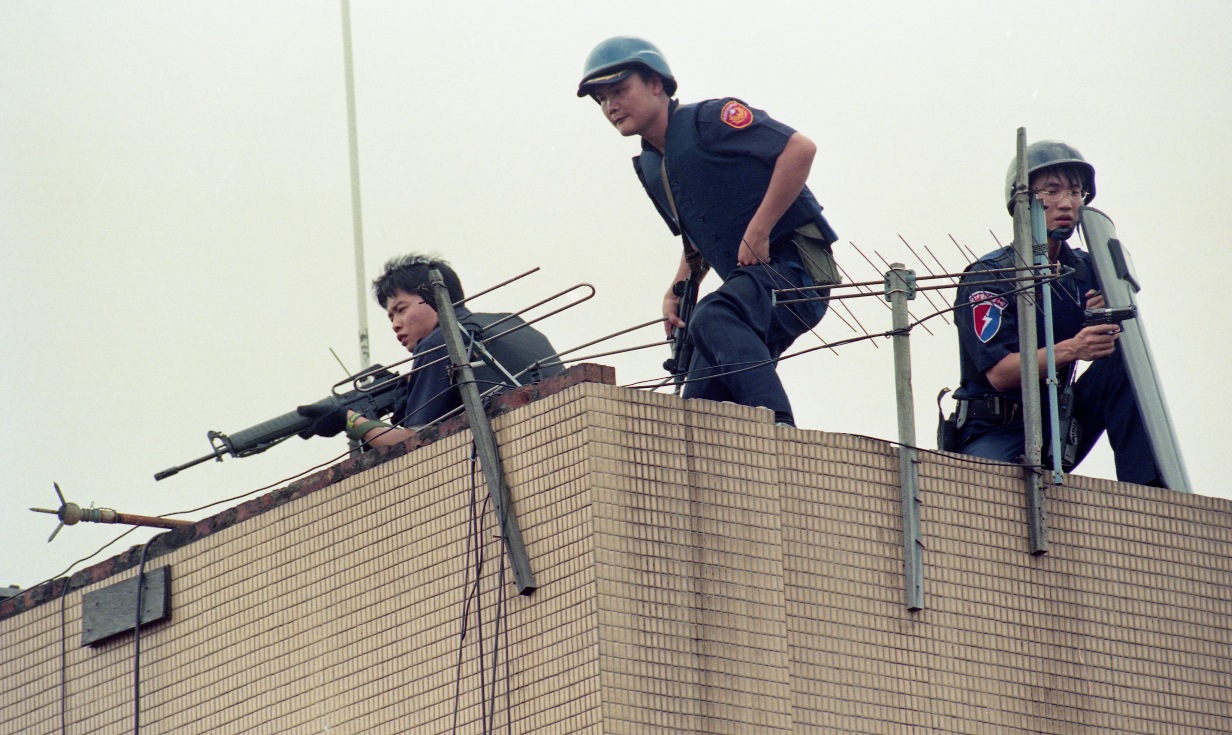 AG亚娱集团官方|神预测!小S:九把刀会靠劈腿上头条(图2) ag亚娱官网