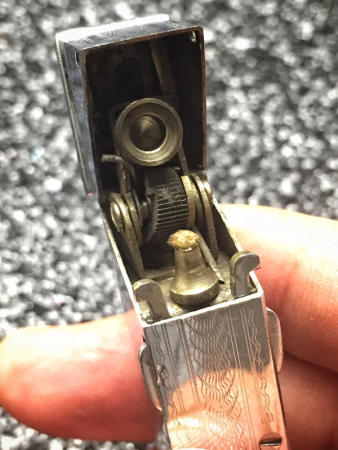 【AG亚娱集团官方】重庆去年建成14条以机器人为核心的自动化生产示范线(图4) ag亚娱官网