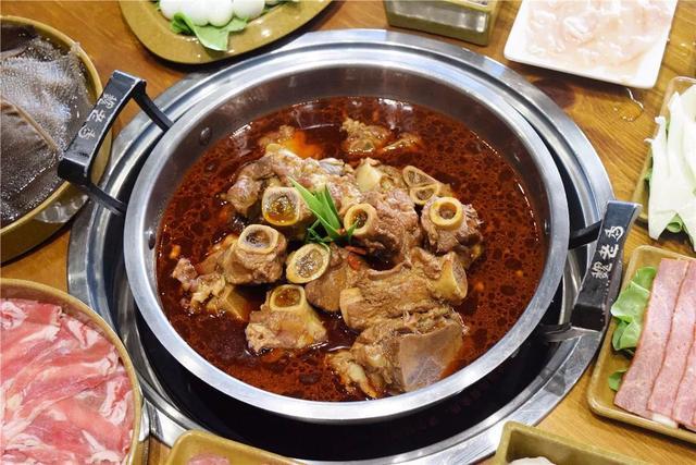 国药医养诊疗联盟成立,让乡村百姓享受到高效诊疗服务:AG亚娱集团官方(图3) AG亚娱集团官方