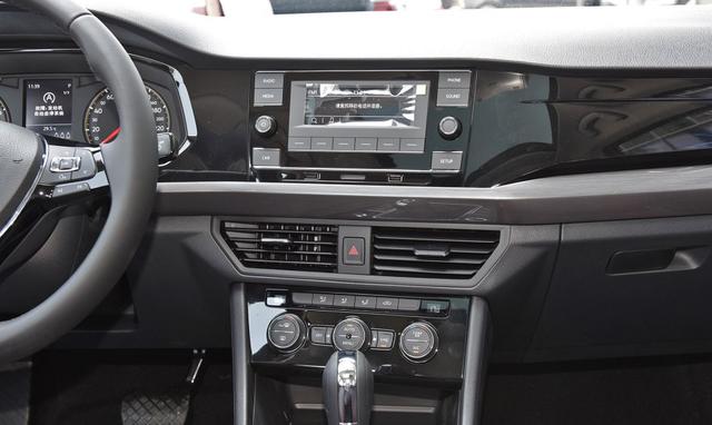 ag亚娱官网_传统和潮流的结合 陈乔恩演绎茶文化的和谐美(图3) ag亚娱官网