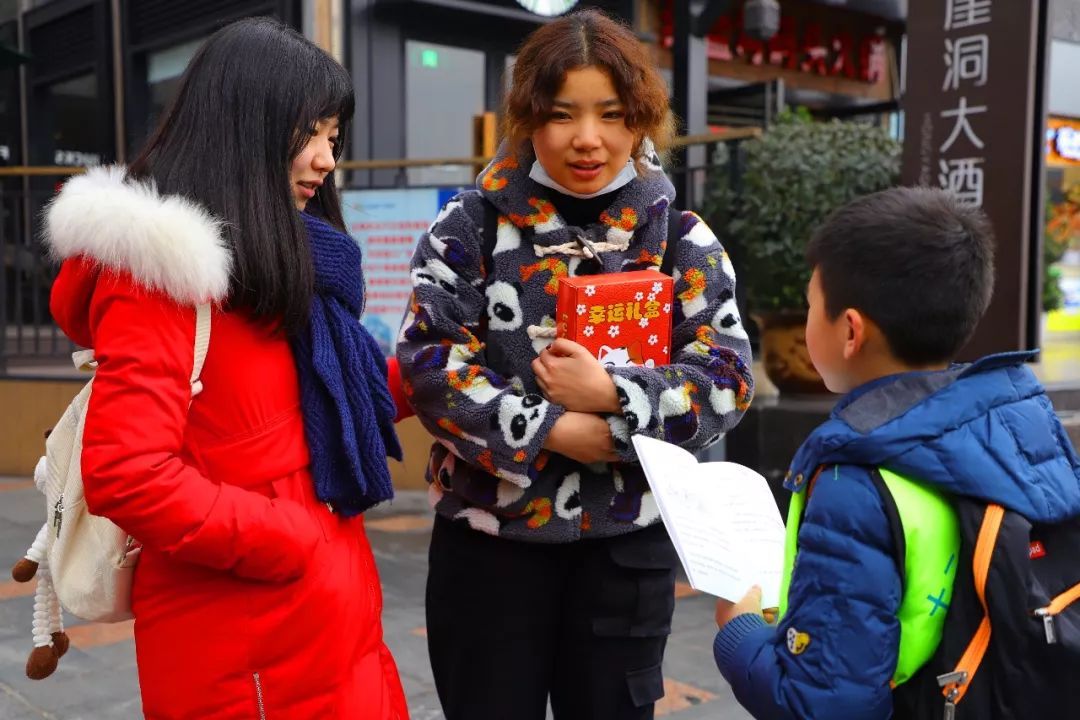 AG亚娱集团官方:停课不停学,潘家街小学学子“宅”家学数学(图4) ag亚娱官网