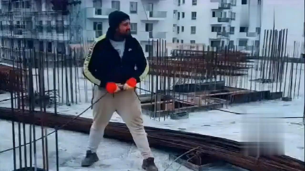 AG亚娱集团|北站小学召开新学期膳食委员工作会(图2) AG亚娱集团官方