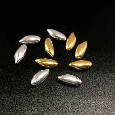 AG亚娱集团官方:早产婴刚出生被遗弃胳膊仅成人拇指大小(图1) AG亚娱集团官方