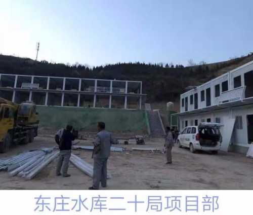 ag亚娱官网_刘德华陪朱丽倩做产检清空诊所 怀龙子一生旺桃花(图2) AG亚娱集团官方